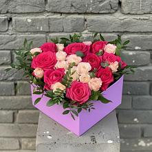 Цветочная композиция из Розы в коробке в Мокве 1-ой