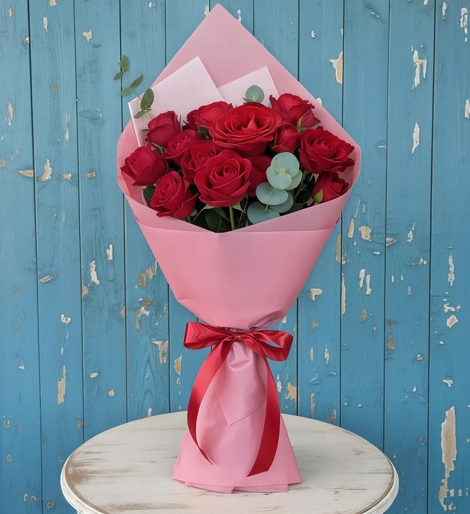 Букет цветов из: Розы в Мокве 1-ой