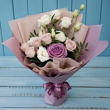 Букет цветов из:  Розы и Лизиантусы в Мокве 1-ой