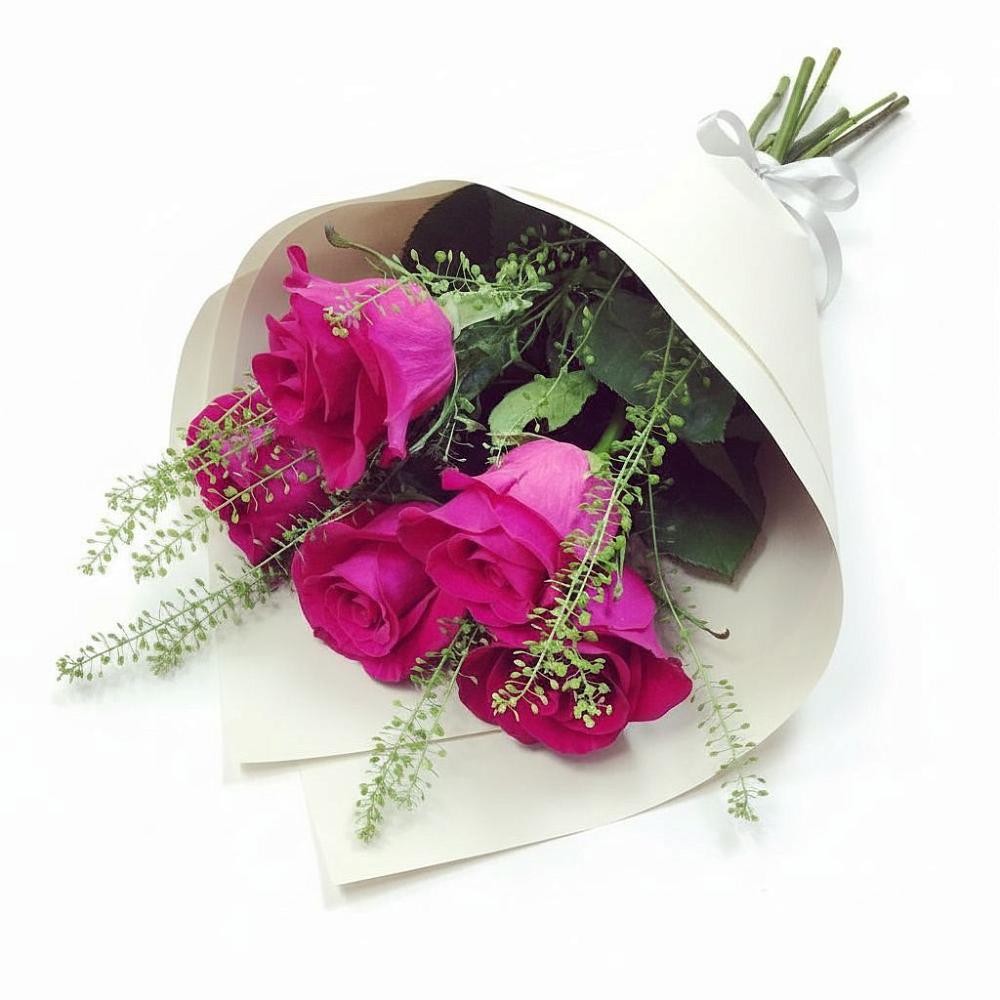 Букет цветов из: Розы в Мокве 1-ой