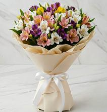 Букет цветов из:  Альстромерии в Мокве 1-ой