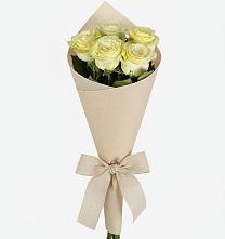 Букет цветов из:  Розы в Мокве 1-ой