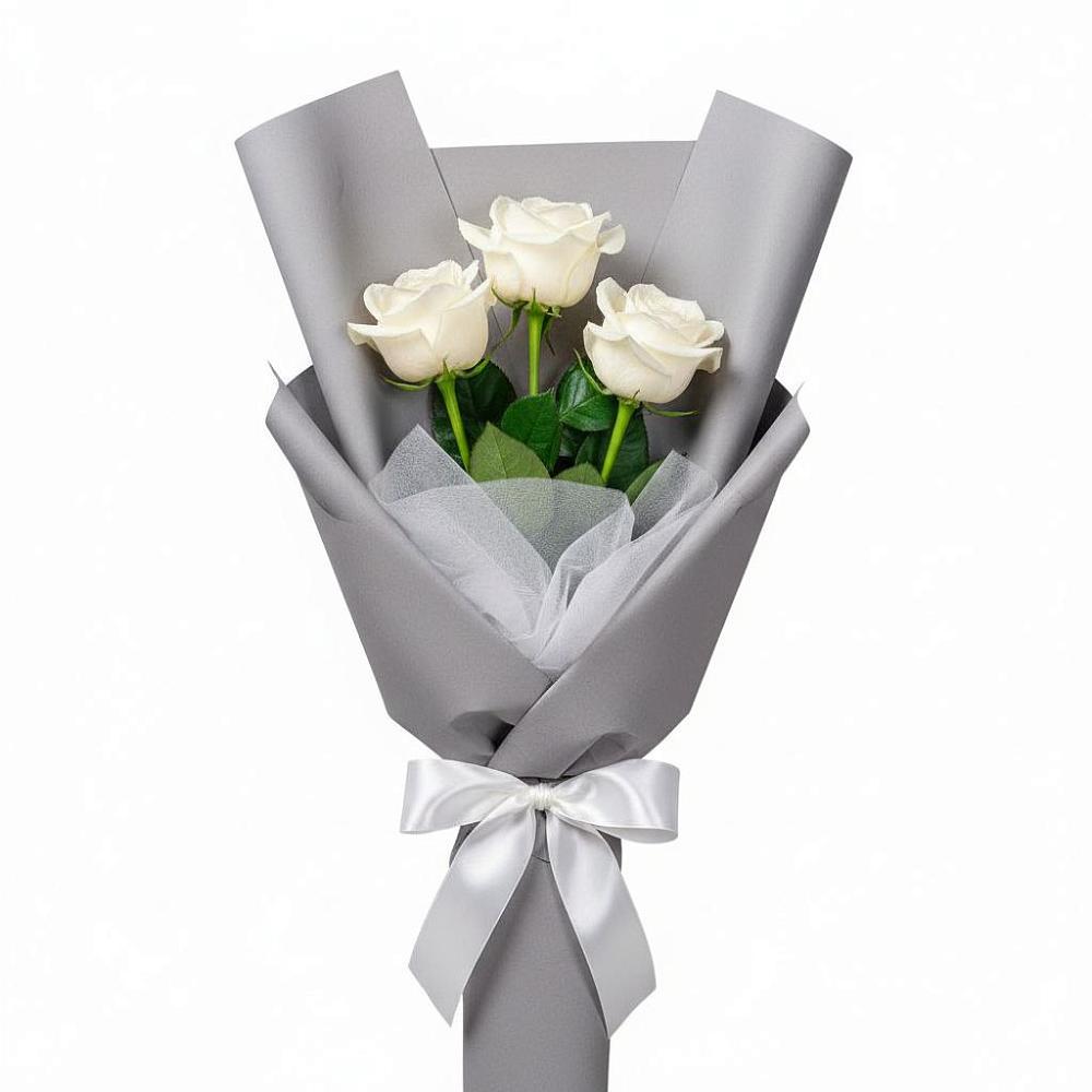 Букет 3 белые розы в Мокве 1-ой