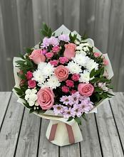 Букет цветов из:  Альстромерии, Гвоздики, Розы и Хризантемы в Мокве 1-ой