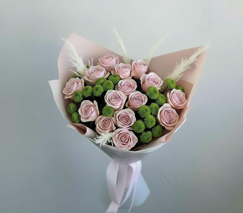 Букет цветов из: Розы и Хризантемы в Мокве 1-ой