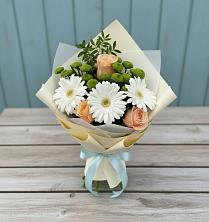 Букет цветов из:  Герберы, Розы и Хризантемы в Мокве 1-ой