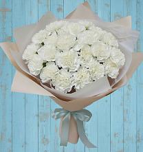 Букет цветов из:  Гвоздики в Мокве 1-ой