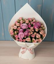 Букет цветов из:  Розы в Мокве 1-ой